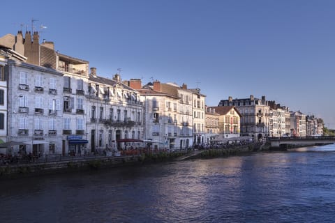 Bayonne Traditional food Tour