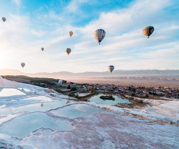 From Marmaris: Pamukkale Balloon Flight Day Trip with Lunch