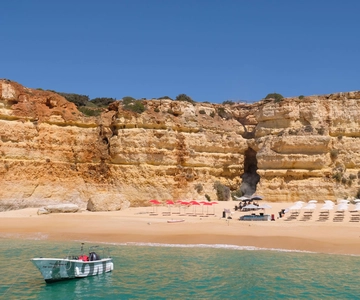 Vilamoura: Guided Sightseeing Cruise with Beach BBQ & Drinks