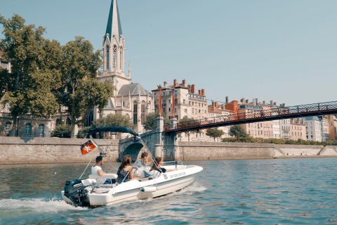 Lyon: Electric Boat Rental Without a License