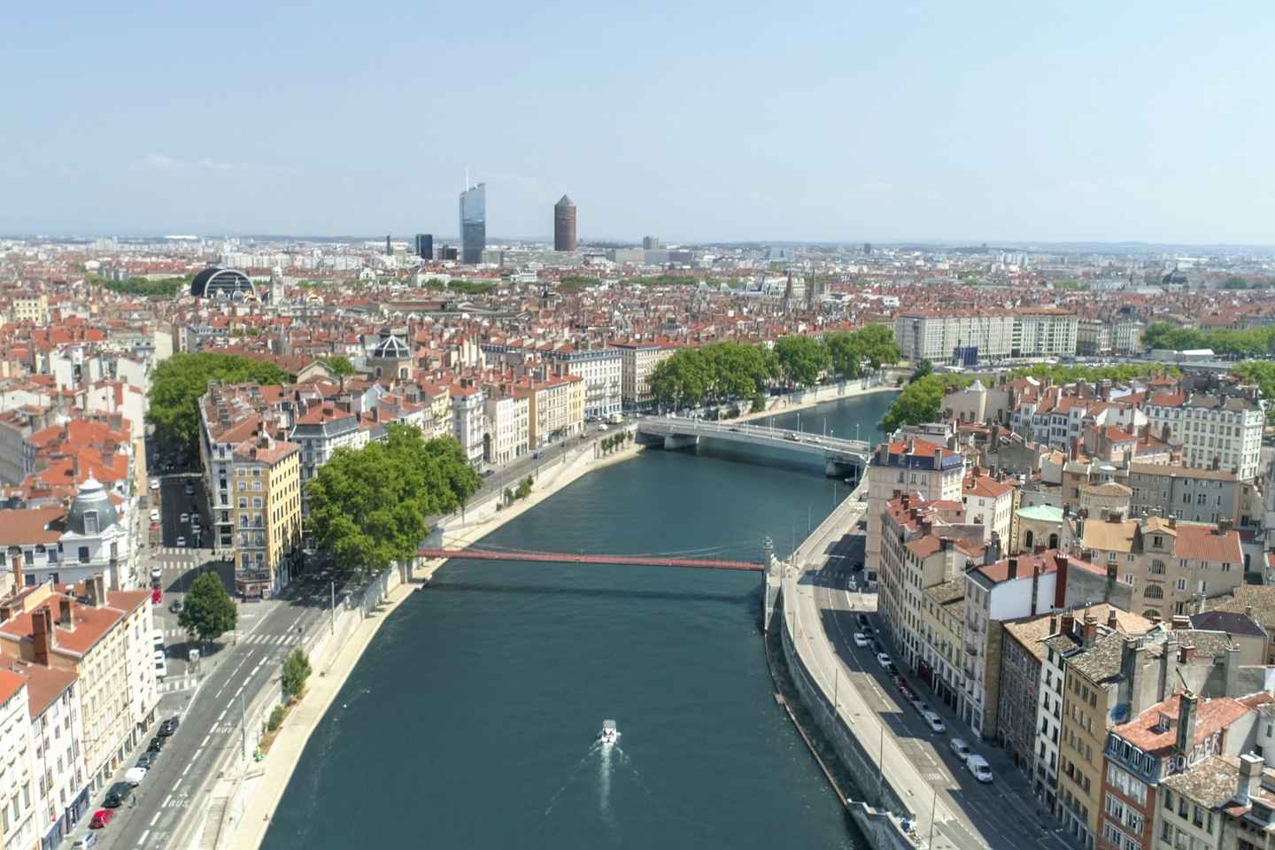 Lyon: Electric Boat Rental Without a License
