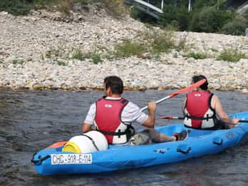 Descenso del río Sella en canoa