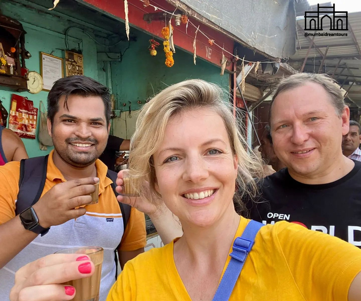 Mumbai Street Food Tour with Sun Set View