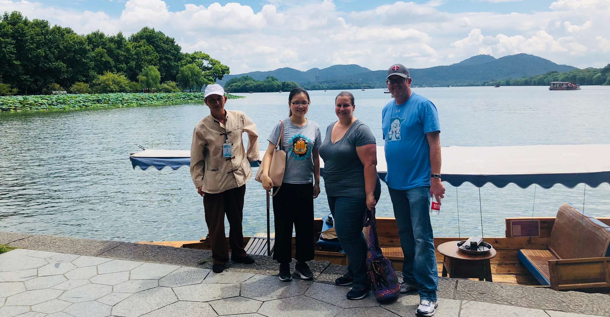 Shanghai: Private Guided Tour to Hangzhou by Bullet Train photo 9