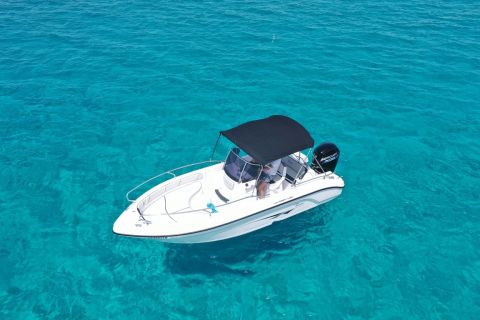 Hurghada: Customizable Private Speedboat Tour with Drinks