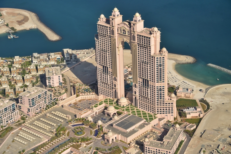Abu Dhabi: Wolkenkratzer und Corniche Road Helikoptertour