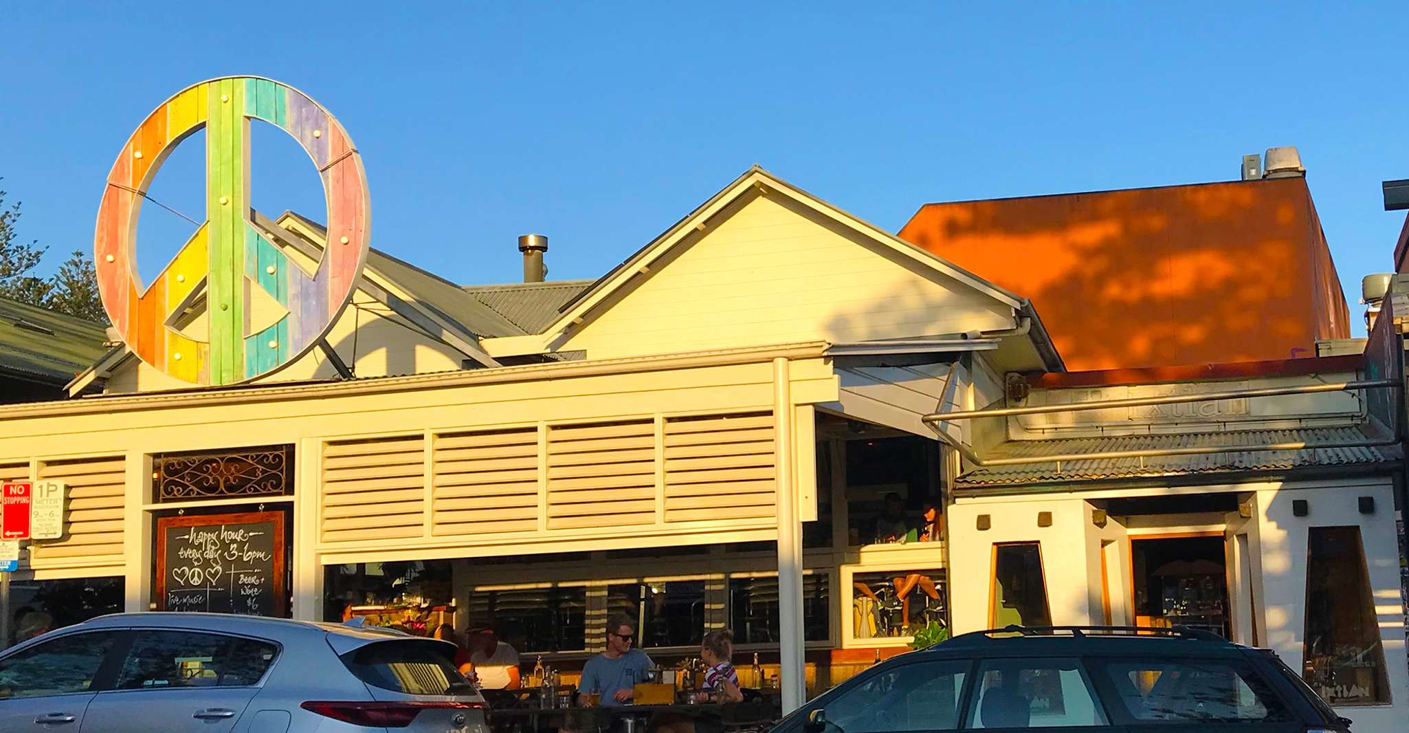 From Brisbane: Byron Bay, Bangalow, and Gold Coast Day Tour photo 4