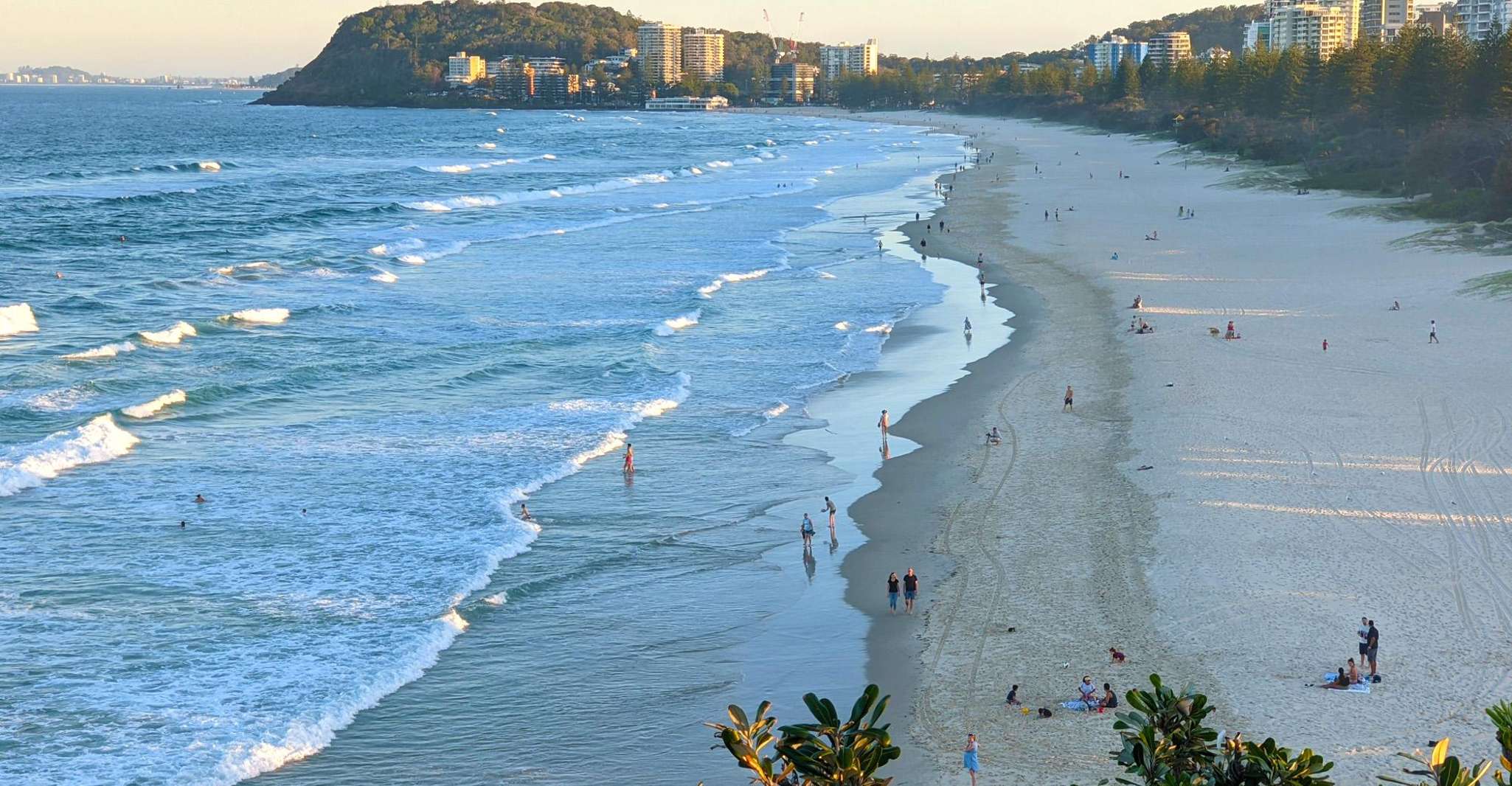 From Brisbane: Byron Bay, Bangalow, and Gold Coast Day Tour photo 9