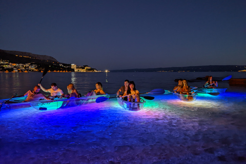 Split: Excursión guiada nocturna iluminada en kayakSplit: Excursión guiada en kayak por la noche iluminada