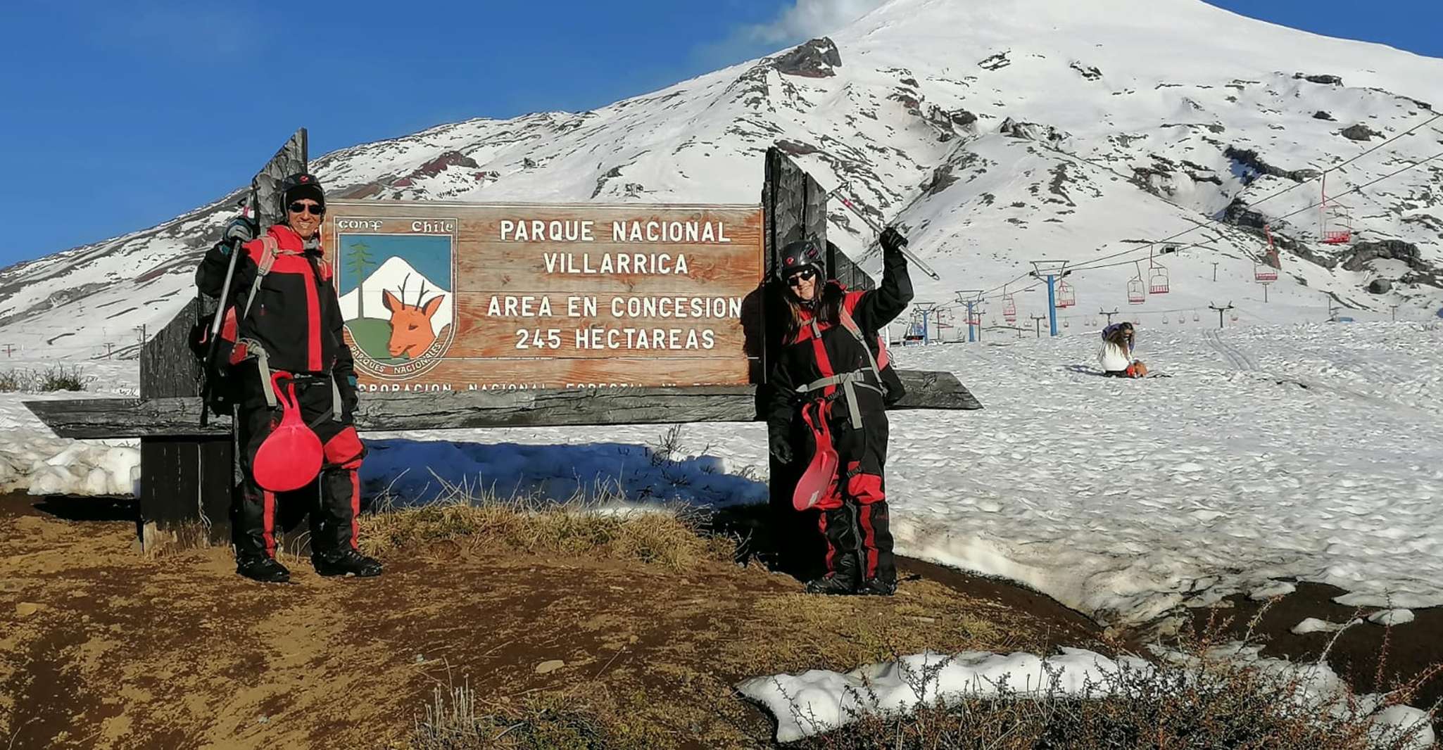 ascension vers le volcan Villarrica 2,847masl, de Pucón - Hizvo