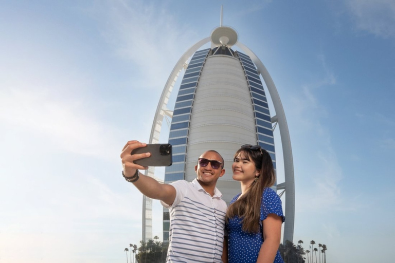 Dubaj: wycieczka po Burj Al Arab z 25. piętrem i złotym cappuccino