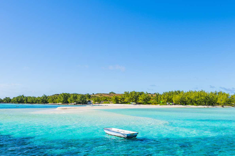 Grand Baie: privécatamarancruise en lunch op de Noordereilanden