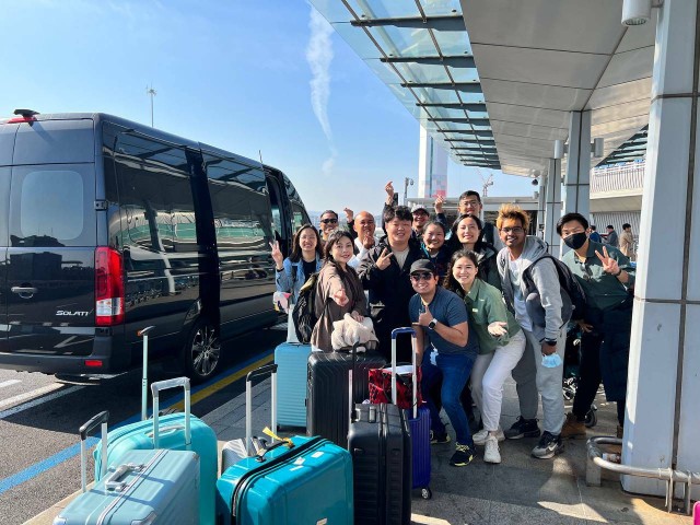 Visit Jeju Private 1-Way Transfer To/From Jeju Airport (CJU) in Jeju Island, South Korea