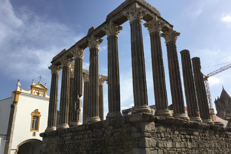Ville d&#039;Évora et Triangle de l&#039;huile d&#039;olive, du vin et du liègeLa ville d&#039;Évora et le triangle de l&#039;huile d&#039;olive, du vin et du liège