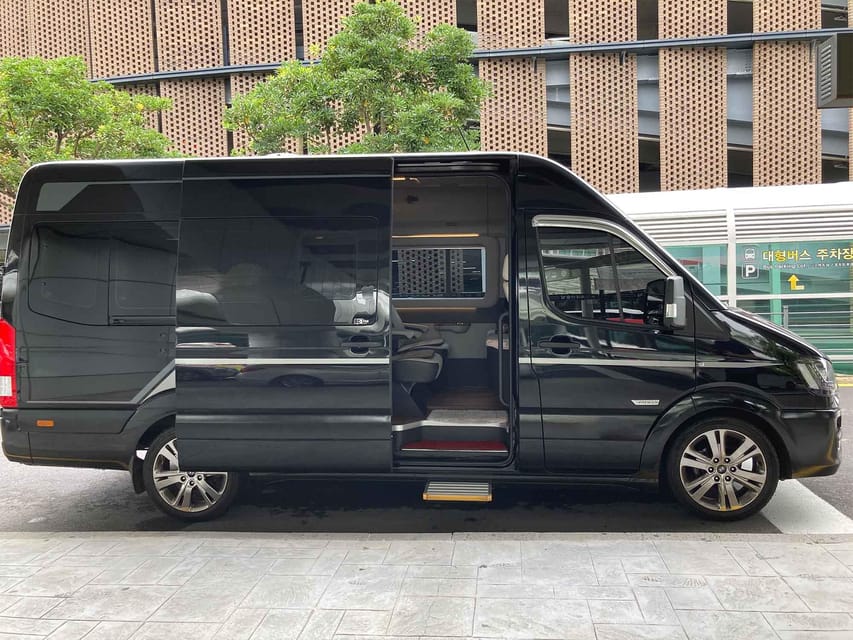 Flughafen Jeju (CJU) Privater Transfer zur/von der Insel Jeju