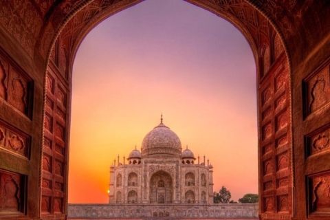 Z Delhi: Prywatna wycieczka Sunrise do Tadż Mahal i fortu AgraPakiet All Inclusive