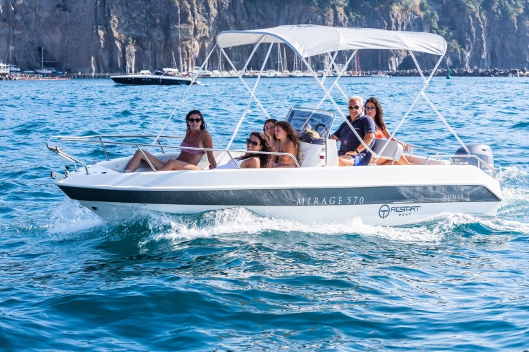 Positano: Boat Tour of Capri with Drinks and Snacks Bermuda 570 Boat for up to 5 people