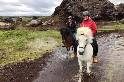 Reykjavik: Tour per piccoli gruppi del pomeriggio a cavallo di Mjölnir