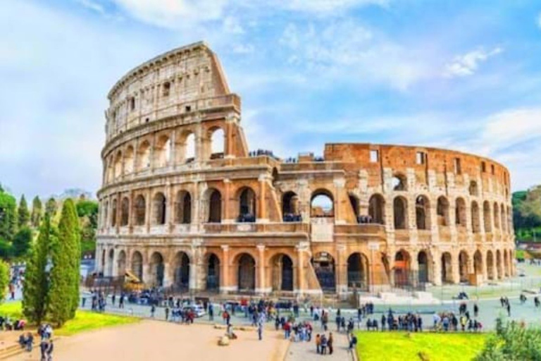 Rom: Colosseum Colosseum Guidad tur med Forum Entry ExperienceColosseum Guidad tur på engelska