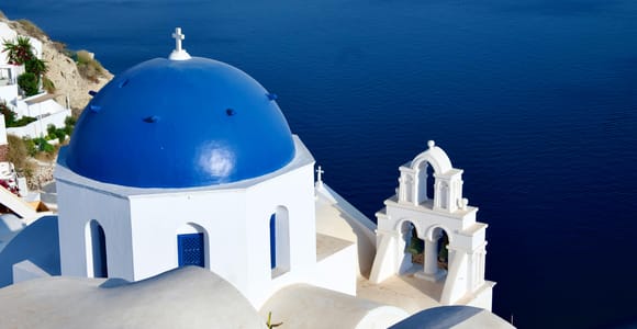 Santorini: Red Beach, Megalochori, and Oia Sunset Tour