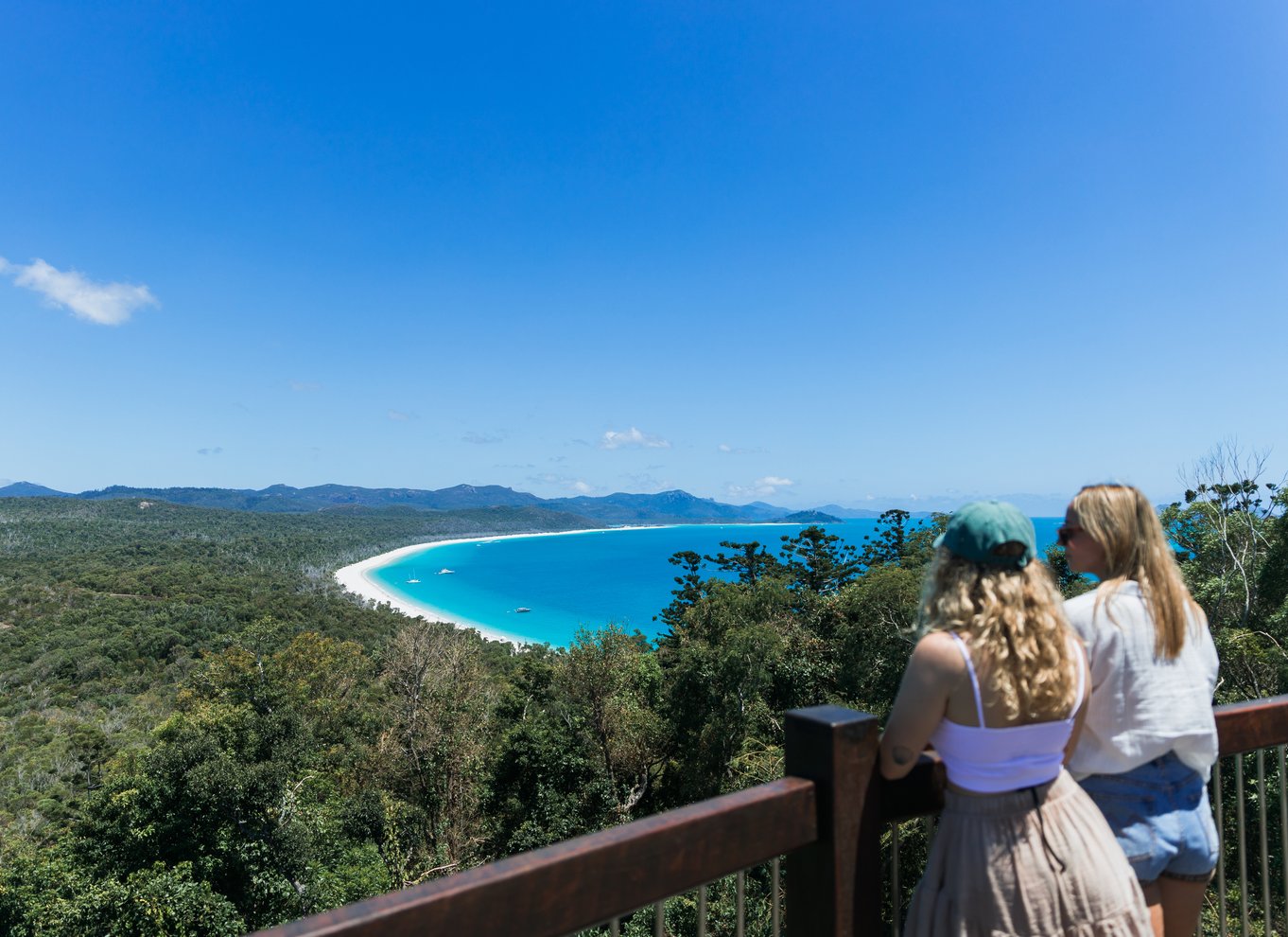 Airlie Beach: Whitehaven & Chalkies Beaches med snorkling