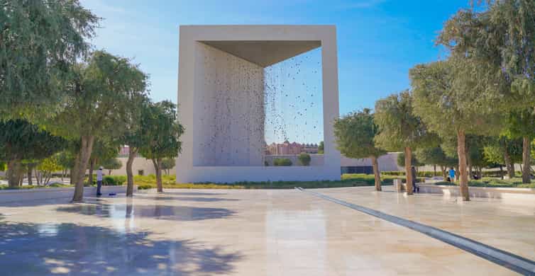 From Abu Dhabi: City Sightseeing and Sheikh Zayed Mosque photo 13