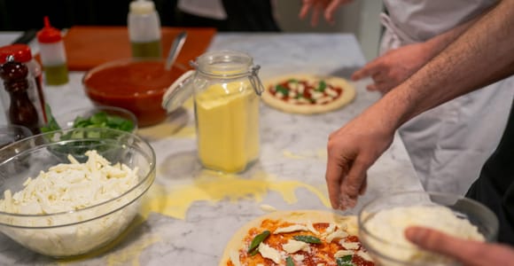 Mailand: Pizza- und Gelatine-Backkurs mit Abendessen und Wein