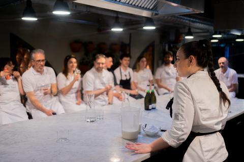 Milan: Pizza and Gelato-Making Class with Dinner and Wine