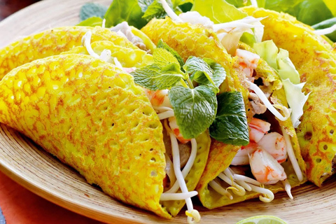 Da Nang: Street Food Private Walking Tour with Tastings Street Food Walking Tour with Hotel Pickup