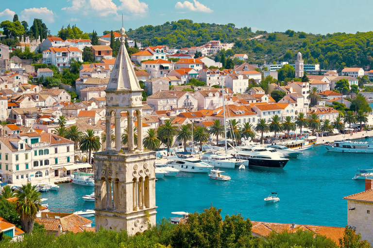 Makarska: 4-Eiland, Blauwe Grot Tour &amp; Het beste van Vis &amp; Hvar