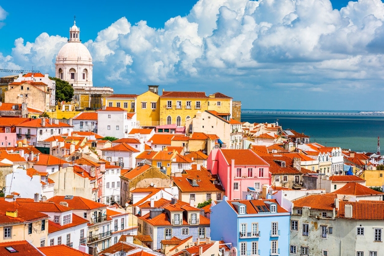 Uroki Lizbony: Alfama Tapas Tour i rejs statkiem o zachodzie słońcaopcja portugalska