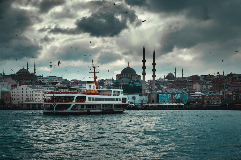 Juego de Escape y Recorrido al Aire Libre por Estambul