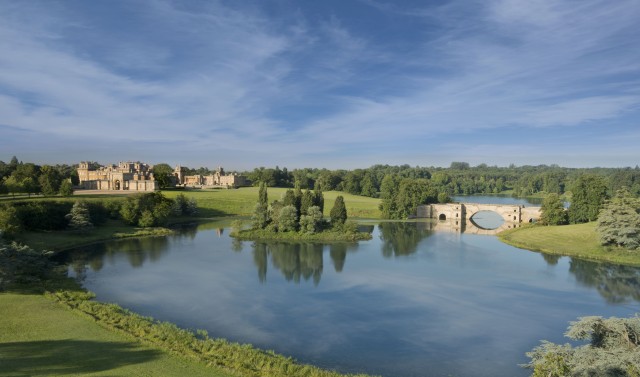 Visit Blenheim Palace with Afternoon Tea in Cotswold, England