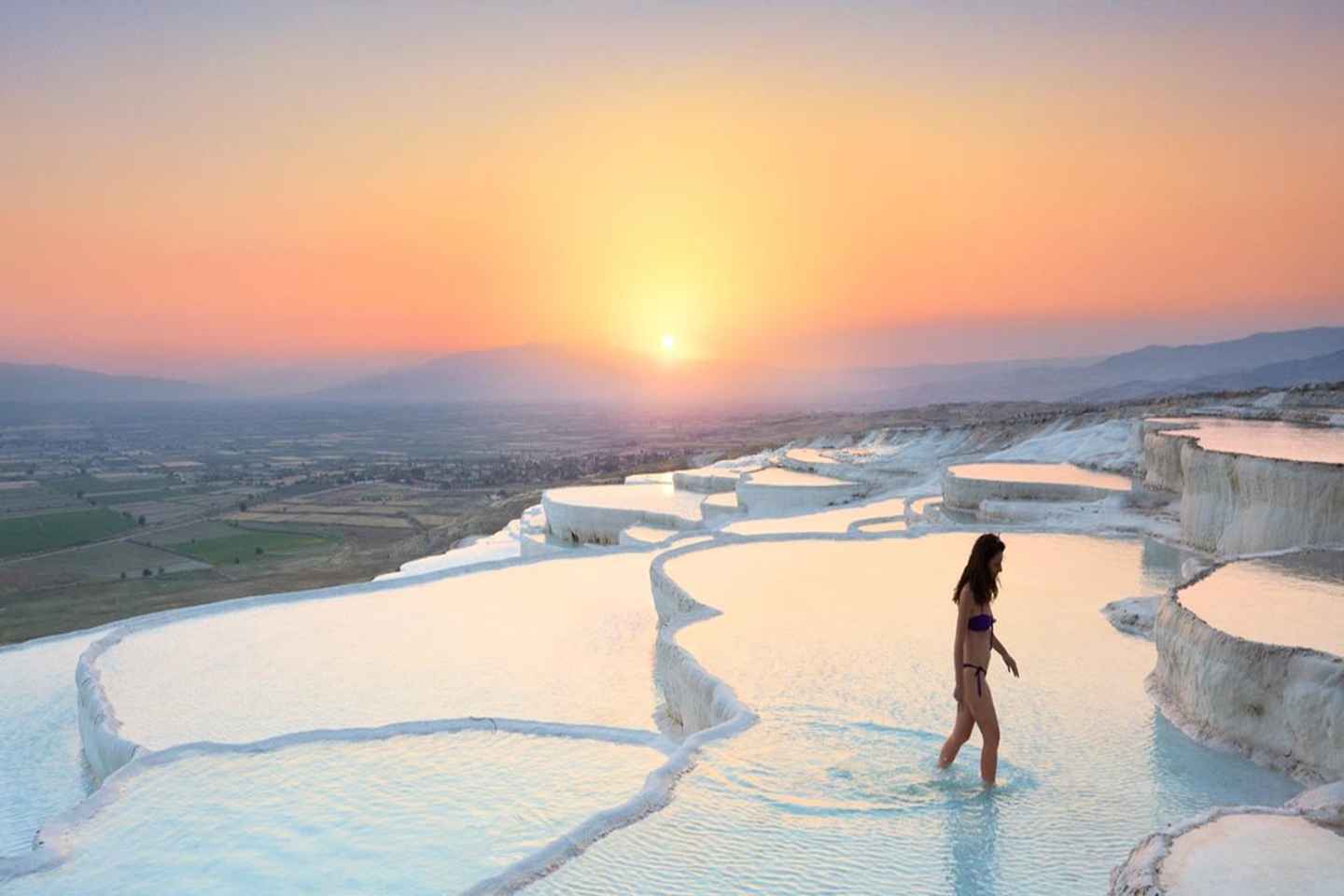 From Fethiye: Pamukkale & Hierapolis Day Trip w/ Meals