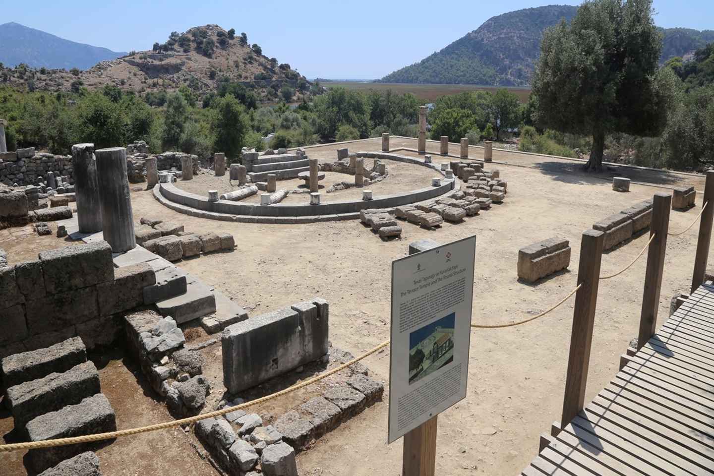 “费特希耶出发：畅游达利安，享泥浴与龟滩”