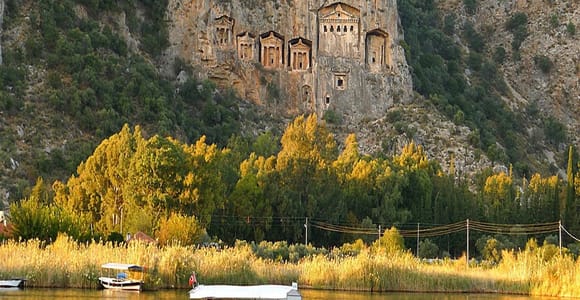 From Fethiye: Dalyan Day Trip with Mud Bath and Turtle Beach