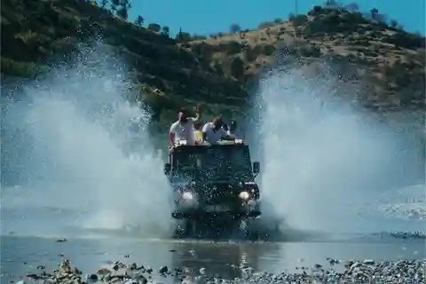 Kusadasi: National Park Jeep Safari with Lunch and Transport