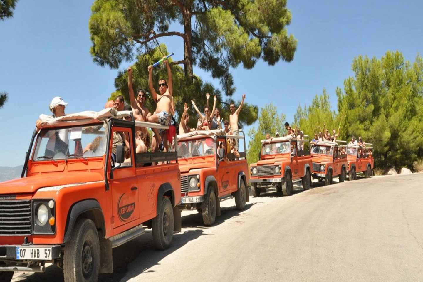 库萨达斯国家公园：越野车探险含午餐接送