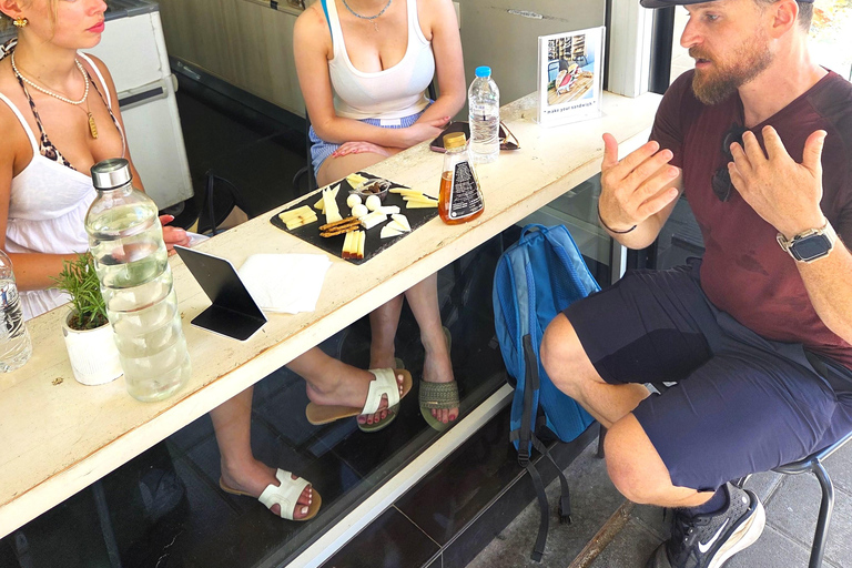 Chania: banchetti serali - Un viaggio attraverso i sapori cretesiChania: Banchetti serali - Un viaggio attraverso i sapori cretesi