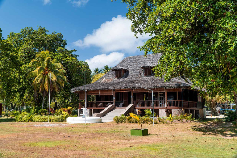 Von Praslin aus: La Digue Selbstgeführte Fahrradtour mit Fährenfahrt