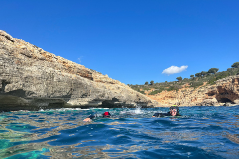 Majorque : Visite guidée d&#039;exploration de grottes aquatiques