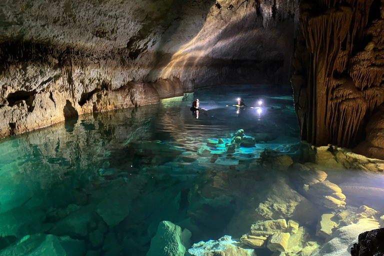 Mallorca: Exploração de cavernas aquáticas: tour guiadoMaiorca: excursão guiada à exploração de cavernas aquáticas