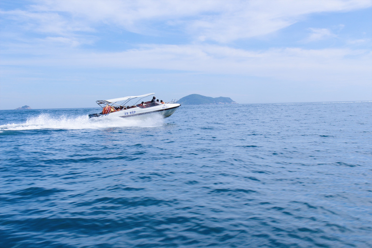 Da Nang/Hoi An : Plongée en apnée dans les îles Cham en bateau à grande vitesseTour en bateau à grande vitesse pour la plongée en apnée dans les îles Cham avec prise en charge