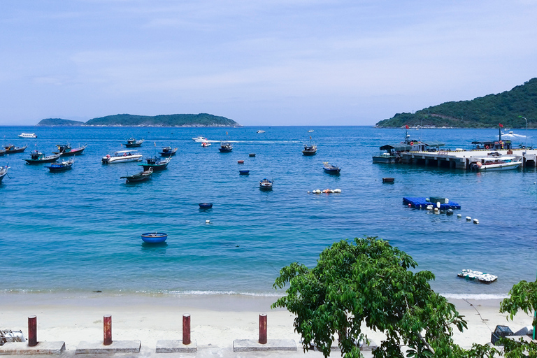 Da Nang/Hoi An: Cham Islands Snorkeling by High-Speed Boat Cham Islands Snorkeling Tour by highspeed boat with pickup