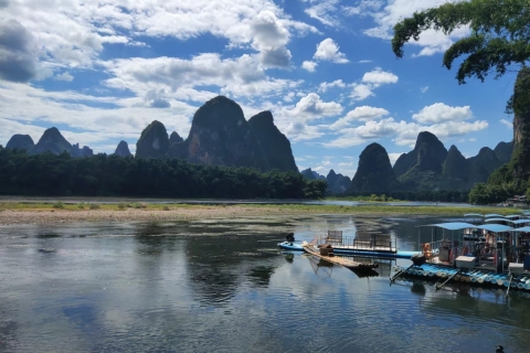 Croisière sur le fleuve Guilin Li et visite de la campagne de YangshuoCroisière et visite avec le spectacle au coucher du soleil du pêcheur Xingping