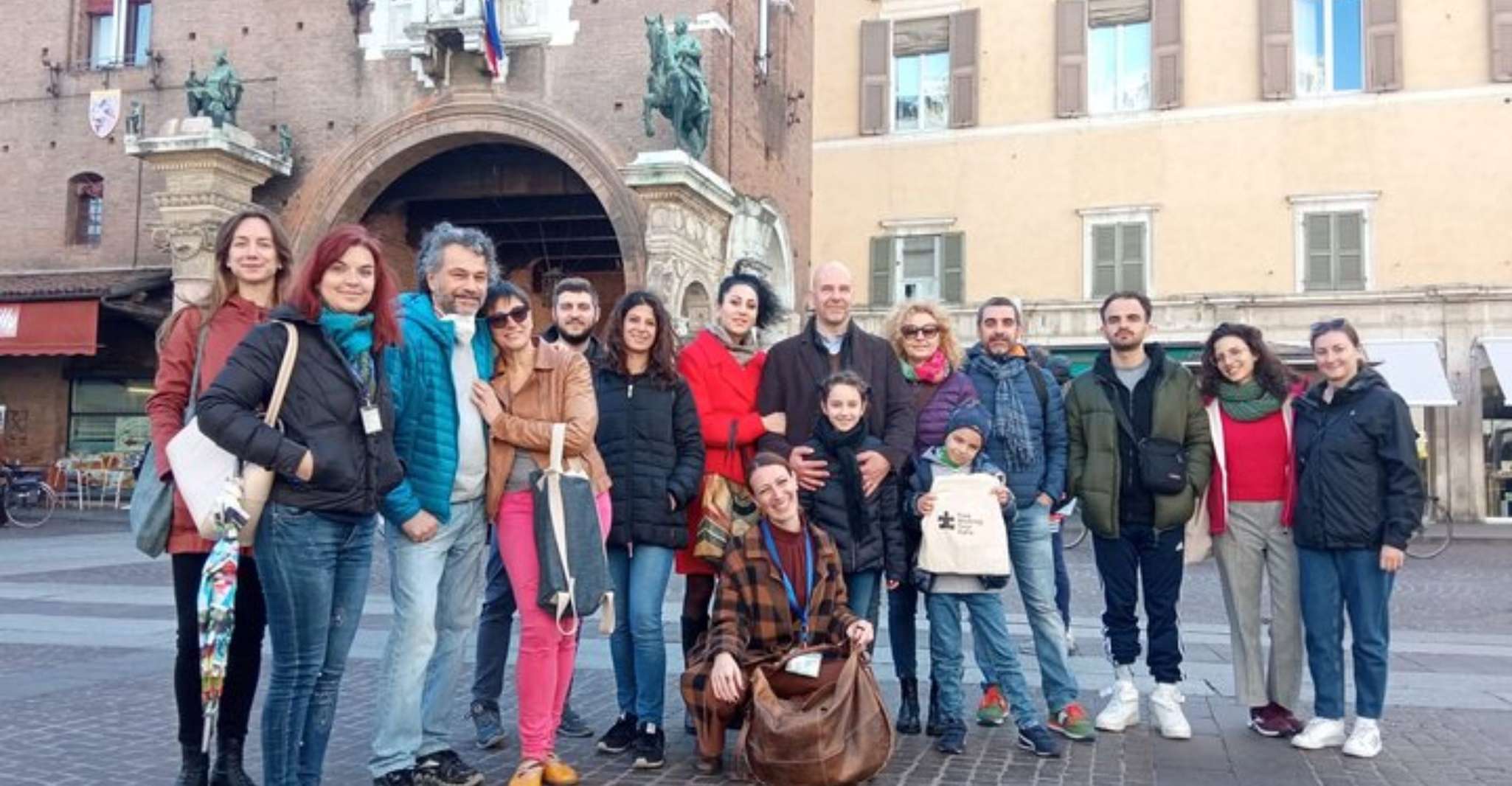 Bologna, Private Custom Tour mit lokalem Guide - Hizvo