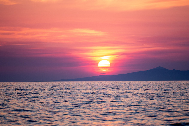 Heraklion: Excursión vespertina en velero a la isla de Dia con comidaExcursión en velero de Agia Pelagia a Hersonissos