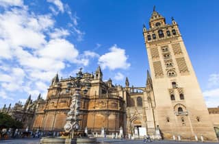 Sevilla: Führung durch Kathedrale und Giralda mit Eintrittskarten