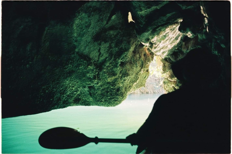 Halong Impressive Cruise, Surprise Cave Full-Day Trip
