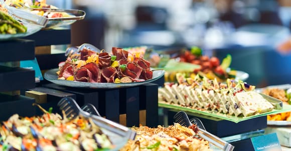 Dubai: Buffet Dinner at Saffron in Atlantis the Palm